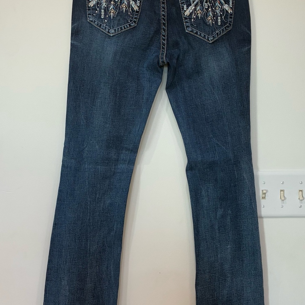 Grace Embroidered Blue Jeans